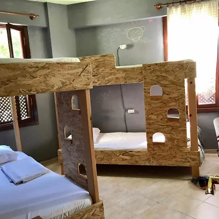 Hostel Funky Monkey Hostel&pub Antalya